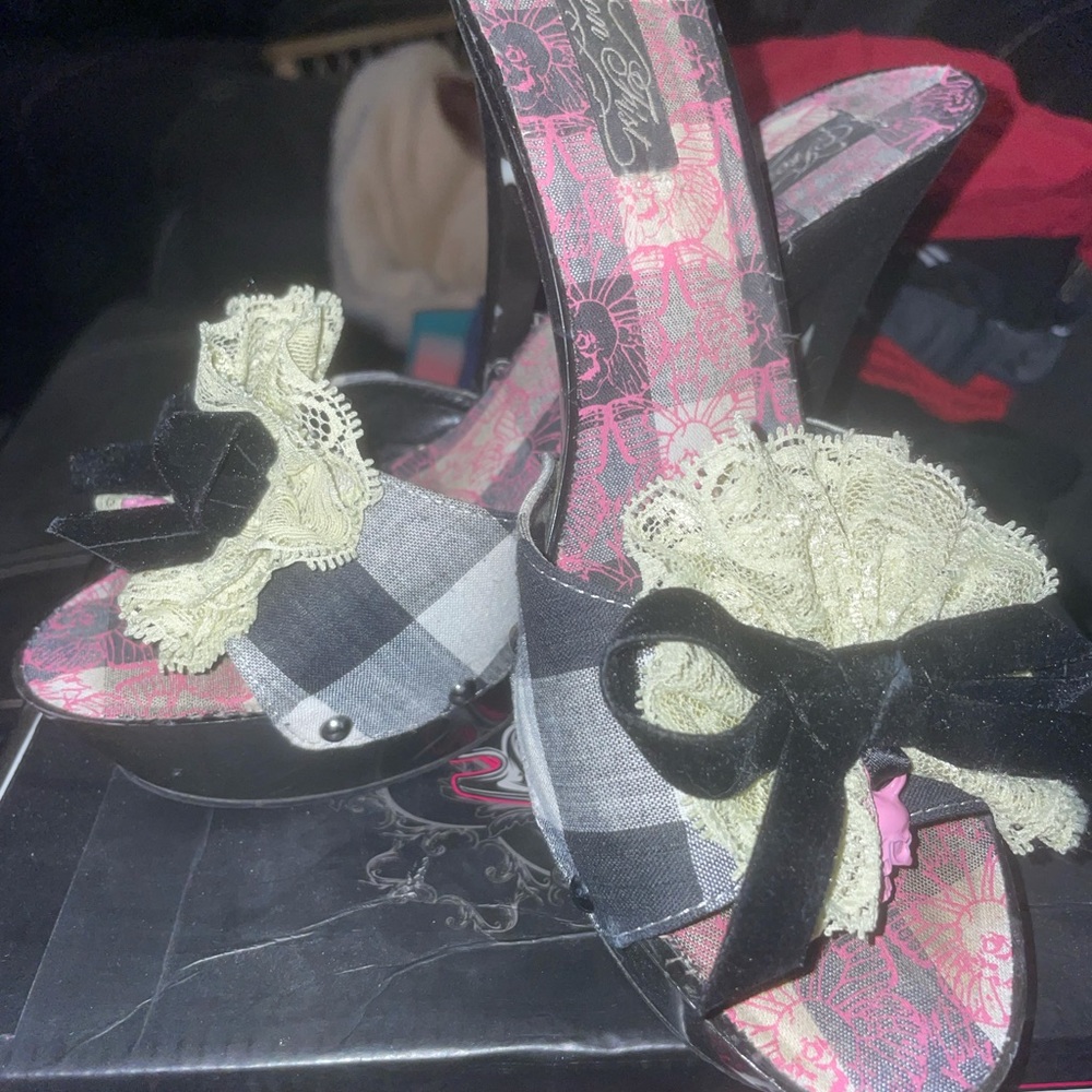 Iron fist platform shoes